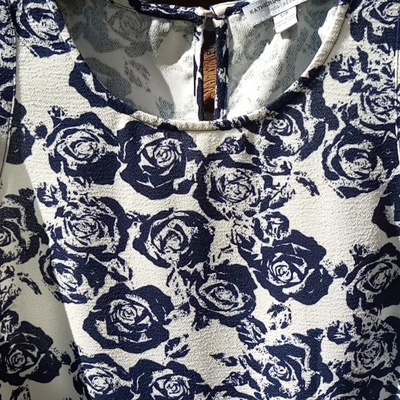 Katherine Barclay Dressy Tank Top - Picture 2 of 7